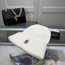 Новинка — MONCLER вязаная шапка из шерсти с QR-кодом, отличное к