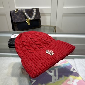 Новинка — MONCLER вязаная шапка из шерсти с QR-кодом, отличное к