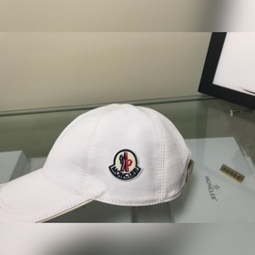 Бейсболка Moncler, дышащая кепка из хлопкового полотна. Отличное 