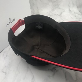 Бейсболка Moncler, дышащая кепка из хлопкового полотна. Отличное 