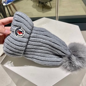 MONCLER вязаная шапка из шерсти, высокая версия с меховым помпоно