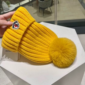 MONCLER вязаная шапка из шерсти, высокая версия с меховым помпоно