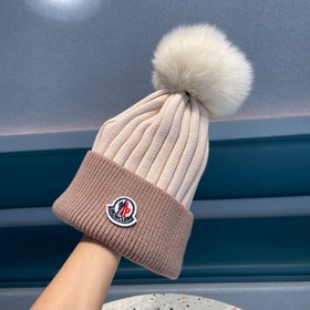 MONCLER вязаная шапка с ушанкой, высокая версия из шерсти с мехов