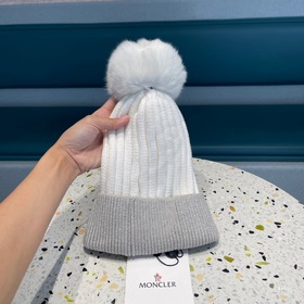 MONCLER вязаная шапка с ушанкой, высокая версия из шерсти с мехов