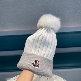 MONCLER вязаная шапка с ушанкой, высокая версия из шерсти с мехов