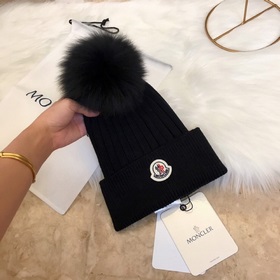 MONCLER вязаная шапка из шерсти, высокая версия с меховым помпоно
