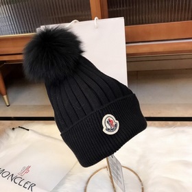 MONCLER вязаная шапка из шерсти, высокая версия с меховым помпоно