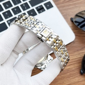Элегантные мужские часы Omega с четырьмя стрелками указателем фаз