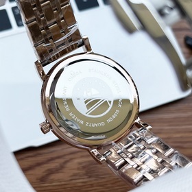 Фотография реального товара Бренд： Omega Тип： [круто] Часы для п