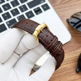 Элегантные мужские часы Omega с четырьмя стрелками указателем фаз