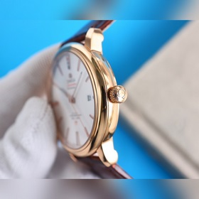 Новейшая модель, популярная серия Omega De Ville! Элегантный и то