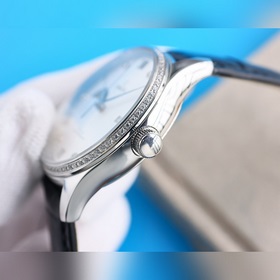 Новая серия Omega De Ville! Над ней команда работала в течение ше
