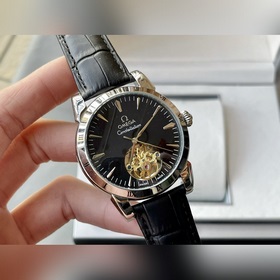OMEGA - высококачественные мужские часы. Элегантный и величествен