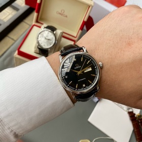 Omega - OMEGA Элитные мужские часы. Классический дизайн с тремя с