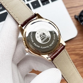 Фотография реального товара Бренд： Omega Тип： [круто] Часы для п