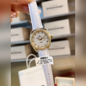 Новая серия Omega Seamaster Кожаллигатора. Популярная модель в ма