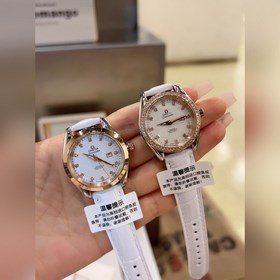 Новая серия Omega Seamaster Кожаллигатора. Популярная модель в ма