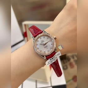 Новая серия Omega Seamaster Кожаллигатора. Популярная модель в ма