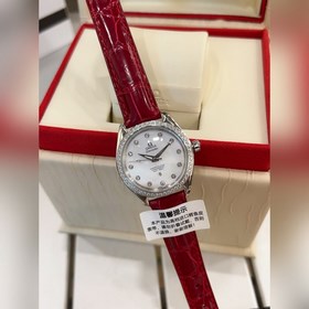 Новая серия Omega Seamaster Кожаллигатора. Популярная модель в ма