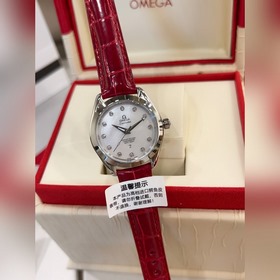 Новая серия Omega Seamaster Кожаллигатора. Популярная модель в ма