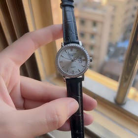 Серия Omega De Ville для женщин представила новые часы. «De Ville