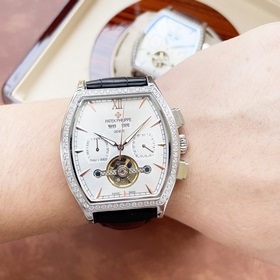 Мужские часы Patek Philippe — это многофункциональный дизайн, выс