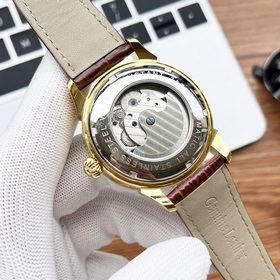 Фотография реального объекта Бренд： PATEK PHILPPE Тип： [стильный