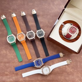 Patek Philippe. Элегантные мужские часы классического дизайна с т