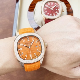 Patek Philippe. Элегантные мужские часы классического дизайна с т