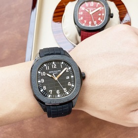 Patek Philippe. Элегантные мужские часы классического дизайна с т