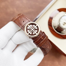 Мужские часы Patek Philippe — это многофункциональный дизайн, выс