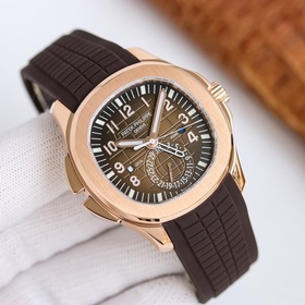 Часы Patek Philippe Aquanaut 5164A-001 обладают современным интер