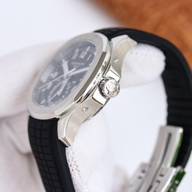 Часы Patek Philippe Aquanaut 5164A-001 обладают современным интер