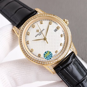 Новая модель с полным корпусом из кирпича от Patek Philippe, попу