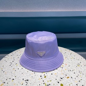 PRADA Рыбацкая кепка PRADA Рыбацкая кепка Новая модель для модниц