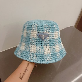 PRADA Передник, полностью связанный вручную, шляпа для защиты от