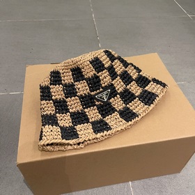 PRADA Передник, полностью связанный вручную, шляпа для защиты от 