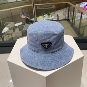 【Prada】 Новая модель джинсовой кепки 2023 года, идеально подходит