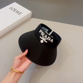 PRADA, шляпа с широкими полями, черно-белая, очень популярная мод