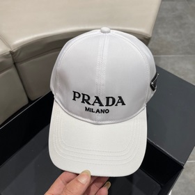 PRADA Пrada Новая бейсболка, версия для покупки через посредника!