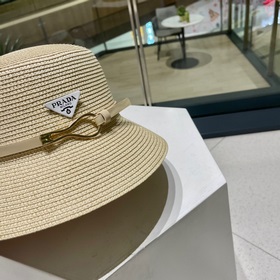 【PRADA Пrada】 Новая модель 2023 года： соломенная шляпа-котел с ре
