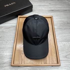 Prada. Высочайшее качество Новейшая модель! Модный, высококачеств