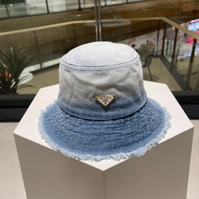 Prada джинсовая кепка-рыбачка, эффект вымытого цвета, идеальный а