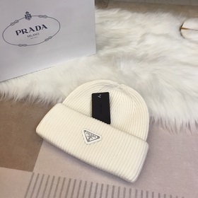 PRADA 2023 осенне-зимняя коллекция вязаных шапок, чрезвычайно поп