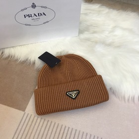 PRADA 2023 осенне-зимняя коллекция вязаных шапок, чрезвычайно поп