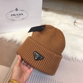PRADA 2023 осенне-зимняя коллекция вязаных шапок, чрезвычайно поп