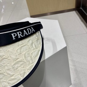 PRADA Прада шляпа с широкими полями, кепка с козырьком,