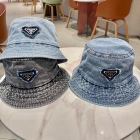 Prada, новая модель рыбацкой кепки из джинсовой ткани, изысканный