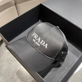 PRADA Пrada Новая бейсболка, версия для покупки через посредника!