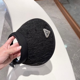 PRADA, шляпа с широкими полями, черно-белая, очень популярная мод